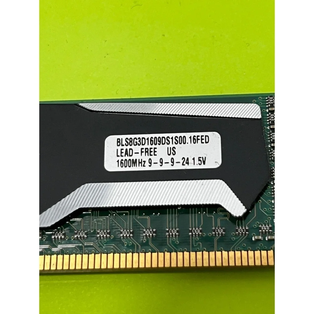 Crucial Ballistix Sport 8GB DDR3 1600MHz RAM BLS8G3D1609DS1S00.16FED Memory